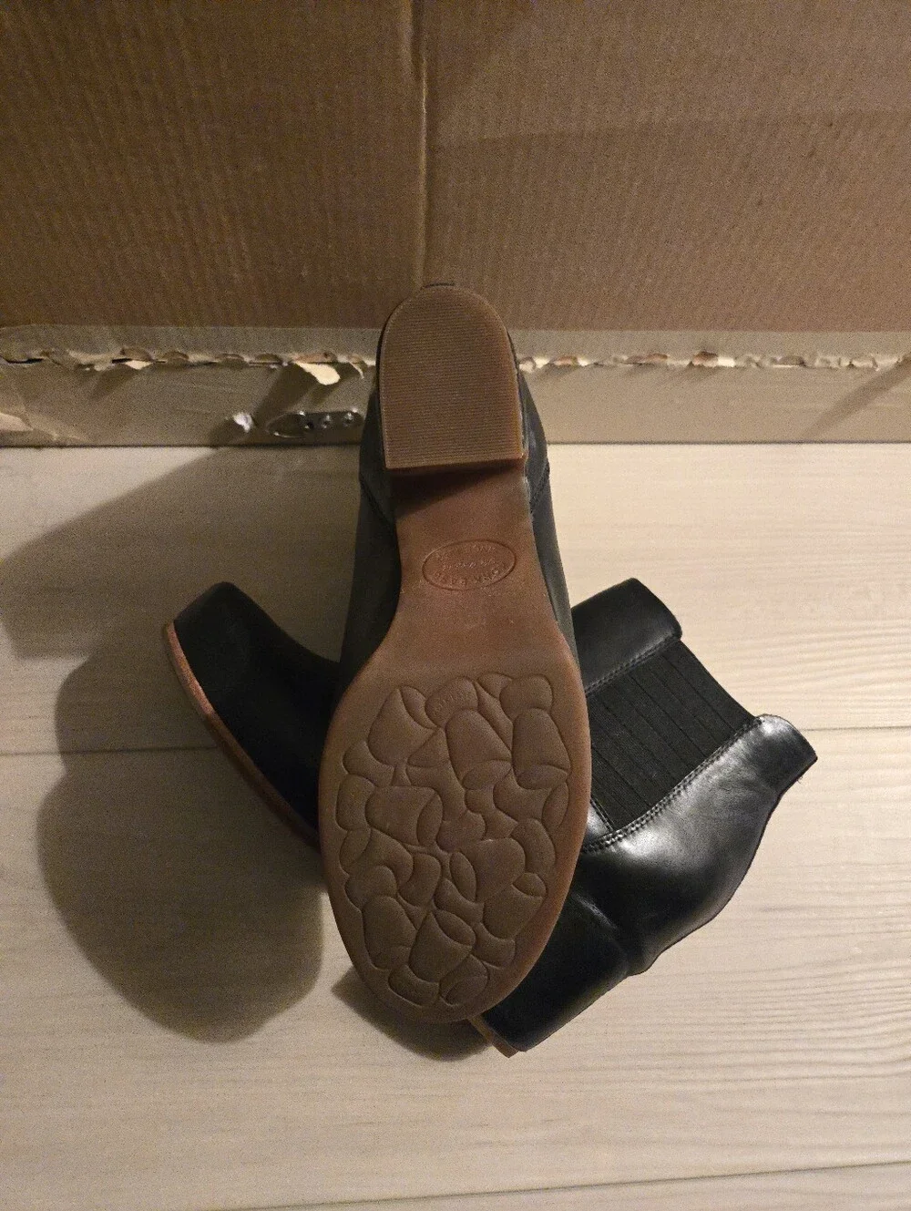Kork-Ease sleek black